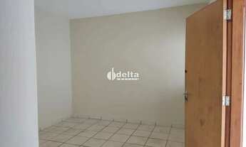 Imagem 3: Casa residencial com 2 quartos, disponível para locação no bairro Jardim Patrícia em Uberl