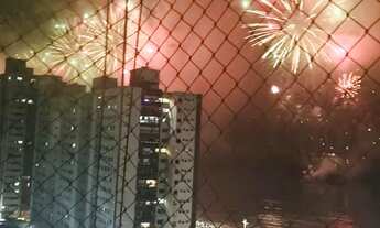 Imagem 6: Vendo apartamento de três quartos com suite de frente para o mar