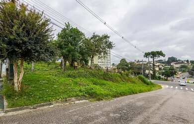 Imagem 3: TERRENO -ESQUINA- TESTADA DE 35 M - 916,50 m2 - SANTA CANDIDA