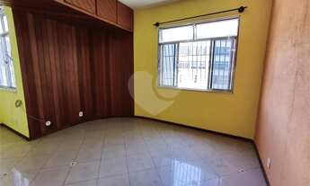 Imagem 3: Apartamento para alugar com 3 quartos, sendo 1 suíte, no condomínio Edifício almirante D