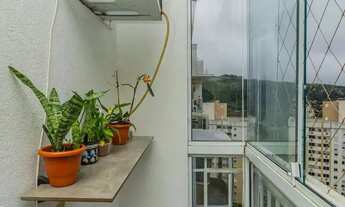 Imagem 2: Imóvel para venda tem 57 metros quadrados com 2 quartos em Jardim Carvalho - Porto Alegre