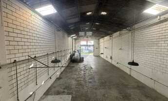 Imagem 7: Galpão com 420m² para alugar por R$ 9.000,00/mês - Jardim Alvinópolis - Atibaia-SP