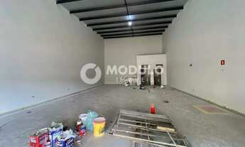 Imagem 2: Loja comercial disponivel para locação no bairro Morada da Colina