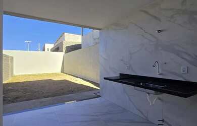 Imagem 4: Casa Duplex com 3 Suítes Na Quadra do Mar em Jacaraípe