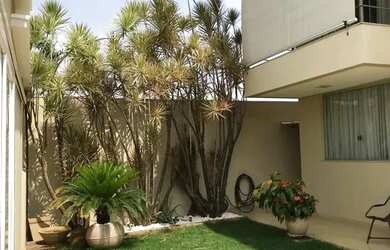 Imagem 2: Casa 4 quartos,piscina,varanda gourmet,quintal