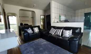 Imagem 2: Apartamento no segundo pavimento Mobiliado no bairro Vila Guilhermina em Montes Claros-MG