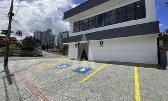 Imagem 7: Imóvel comercial novo no bairro Iririu com 304,13 m²