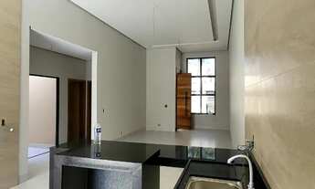 Imagem 7: Bairro Reserva Real. Casa ampla com 3 quartos, sendo 1 suíte com closet. Casa com piscina