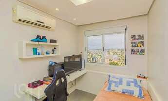 Imagem 7: Apartamento à venda em Vila Ipiranga com 68 m², 3 quartos, 1 suíte, 1 vaga