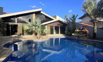 Imagem: Lindíssima casa com piscina na Itoupava