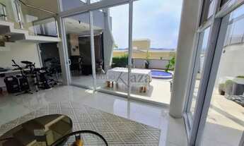 Imagem 3: Casa em Condomínio - Urbanova - Condomínio Residencial Jaguary - 4 Dormitórios - 450m²