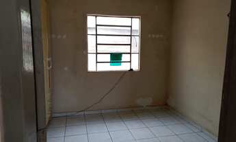 Imagem 5: Vendo casa em terreno inteiro