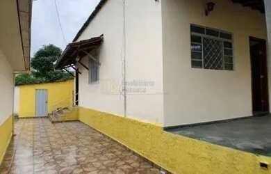 Imagem 6: CASA INDIVIDUAL EM RUA COMERCIAL