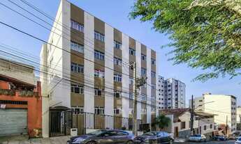 Imagem: 2 quartos prático e com vaga no Centro