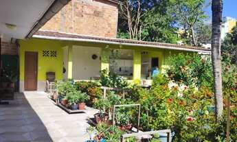 Imagem 5: Casa térrea 14x50 solta no terreno, na Rua Deus é Bom Pai, px. Aug. Montenegro