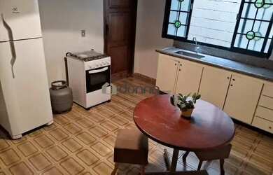 Imagem 6: Ampla casa com duas residências no mesmo terreno, próxima ao Aeroporto e à UNIUBE!