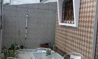 Imagem: Vendo imóvel amplo com 230 m² e 03 quartos