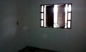 Imagem 4: Alugo Casa 2/4 Sala e Cozinha em conceito aberto