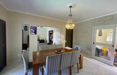 Imagem 5: Térrea para venda com 151 metros quadrados com 4 quartos em Igara - Canoas - RS