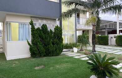 Imagem 2: Casa Duplex para Alugar em Condomínio Fechado em Parnamirim - 4 Suítes - 300m²