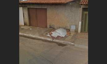 Imagem: Vendo ou troco meio lote