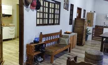 Imagem 6: Casa para venda em lote de 240 m2, com piscina - Cesário Lange - SP