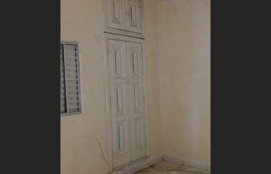 Imagem 6: Apartamento para aluguel possui 80 metros quadrados com 2 quartos em Centro - Santos - SP