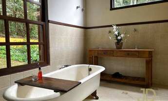 Imagem 6: UMA CASA DE CAMPO NA CIDADE EM CONDOMÍNIO FECHADO