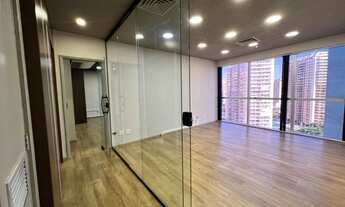 Imagem 6: Sala/Conjunto para aluguel possui 105 metros quadrados e 3 vagas!