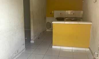 Imagem: Alugo casa com 2/4 igapó