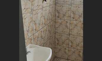 Imagem 7: Casa com 2 barracões