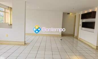 Imagem 5: UMA OBRA DE ARTE NA 210 NORTE COM PEÇAS DE BRENNAND