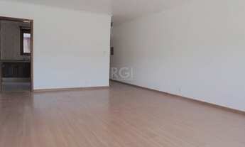 Imagem 3: Amplo apartamento a uma quadra da Cristiano Fischer, em frente ao central Parque