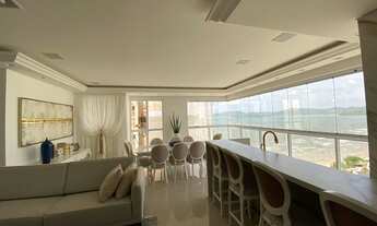 Imagem 6: Linda vista mar. Mobiliado e decorada! Há 50 metros do mar