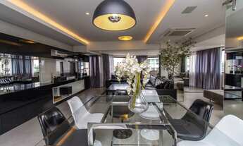 Imagem 2: Porto Alegre - Apartamento Padrão - Petrópolis