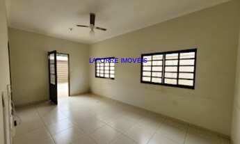 Imagem: CASA RESIDENCIAL em BATATAIS - SP, CÓRREGO