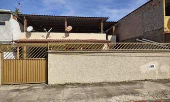 Imagem: Casa com 6 dormitórios à venda, 103 m²