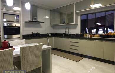 Imagem 5: Barracão com Apartamento a venda em Cascavel - PR