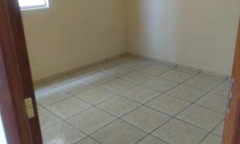 Imagem 3: Apto 02 Qts, térreo, de frente com uma vaga