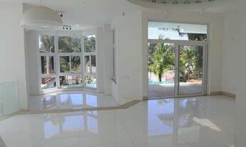 Imagem 4: Casa de Alto padrão para venda no Alpha Conde