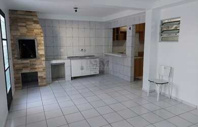 Imagem 6: Sobrado com 4 dormitórios para alugar com 130.01m² por R$ 1.800,00 no bairro Capão da Imbu