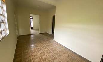 Imagem 3: Casa de lote inteiro com ótimo quintal no bairro Universitário