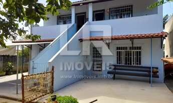 Imagem: Casa de 2 pavimentos com 4 quartos à menos