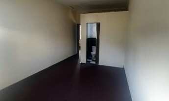 Imagem 3: Aluga-se apto por 3.000 na Av Pedro Lessa