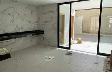 Imagem 2: Casa para venda com 190 metros quadrados com 3 quartos em Centro - Governador Valadares