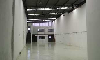 Imagem 4: EXCELENTE GALPÃP IND E COMERCIAL DISP P LOCAÇÃO 540M2 REGULARIZADO ENTRADA C BAÚ PÉ D 6 ME