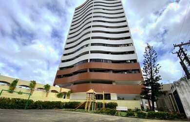 Imagem 2: Apartamento para venda tem 153 metros quadrados com 3 quartos em Papicu - Fortaleza - CE