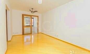 Imagem 4: Ótimo apartamento de 2 dormitórios, sacada, churrasqueira e 1 vaga de garagem no bairro Me