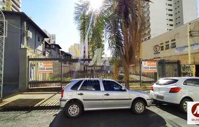 Imagem 2: Terreno (terreno normal) , cozinha planejada