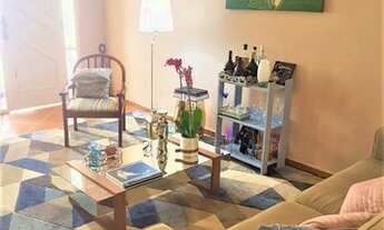 Imagem: Casa com 4 dormitórios (uma suíte) à